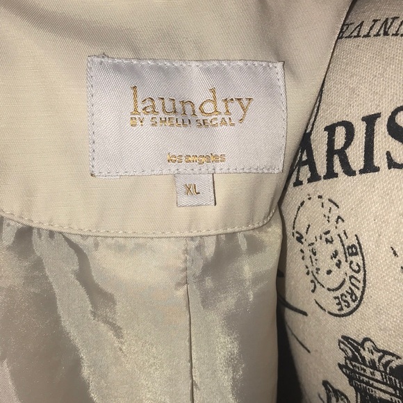 🦋Laundry by Shelli Segal Raincoat🦋 - Picture 8 of 11